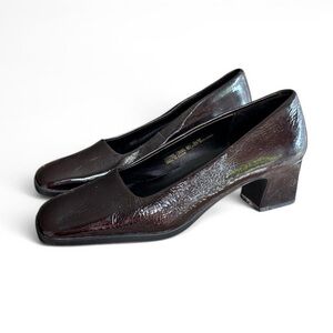 Vintage LAURA SCOTT Square Toe Heels